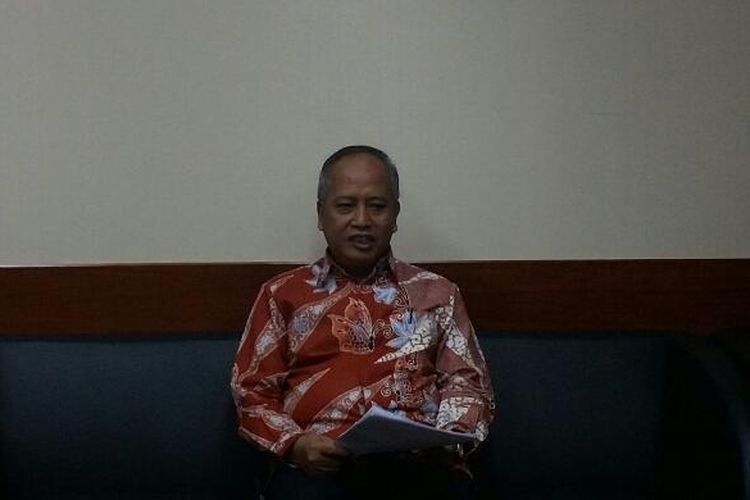 Menteri Riset dan Teknologi dan Pendidikan Tinggi Muhammad Nasir saat memberi keterangan terkait LGBT di Direktorat Jenderal Pendidikan Tinggi, Jakarta pada Selasa (26/1/2016).