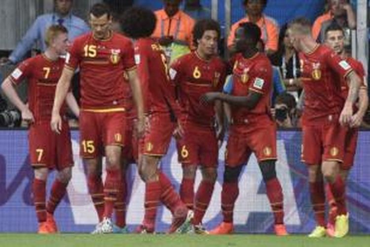 Para pemain Belgia merayakan gol ke gawang Amerika Serikat pada laga babak 16 besar Piala Dunia 2014 di Itaipava Arena Fonte Nova, Salvador, Selasa (1/7/2014).