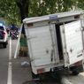 Usai Tabrak Pohon Asem, Sopir di Kulon Progo Keluar Mobil Sambil Menenteng Tangannya yang Putus