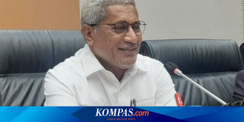 Jokowi Lantik Marthinus Hukom Jadi Kepala BNN Siang ini
