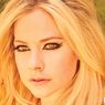 Avril Lavigne Siap Adaptasi Lagu Sk8er Boi Jadi Film 