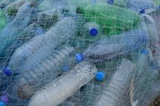 Atasi Sampah Plastik di NTT, Pemerintah Hibahkan Mesin Pencacah 