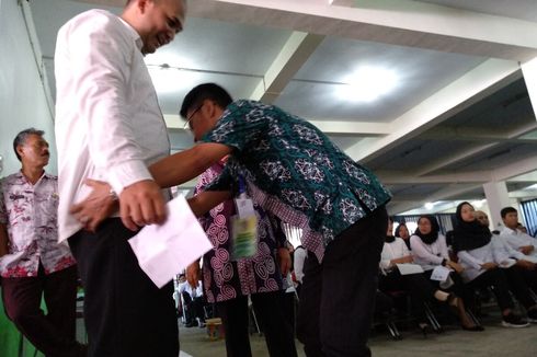 Panitia Tes CPNS di Tasikmalaya Geledah Peserta untuk Cegah Bawa Jimat