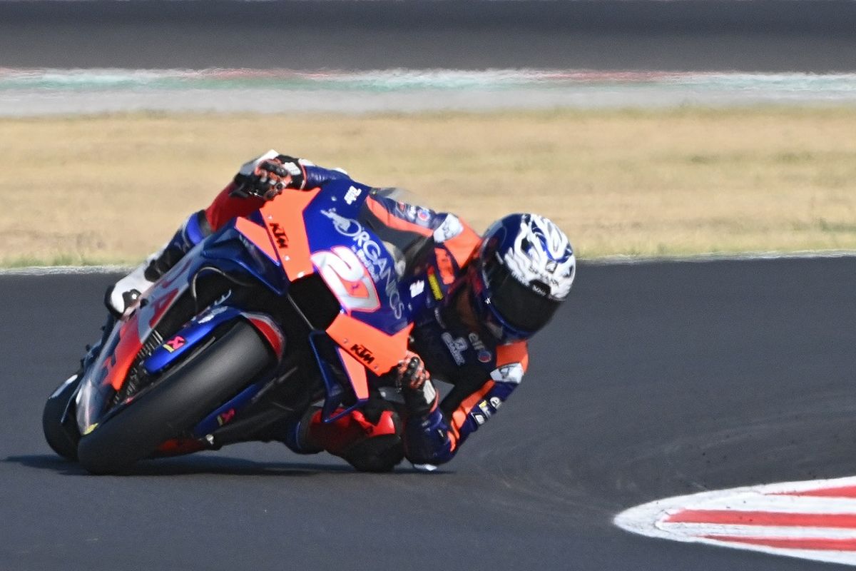 Pebalap Red Bull KTM Tech3, Iker Lecuona.