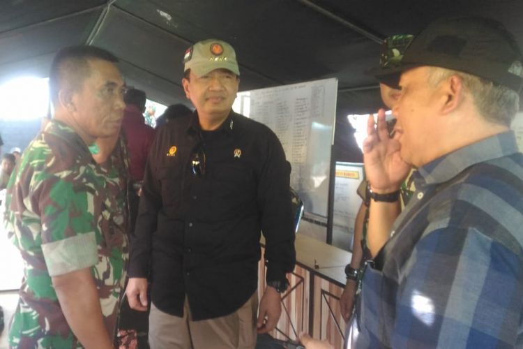Kepala Badan Intelijen Negara (BIN) Jenderal Budi Gunawan berkunjung ke Palu, Selasa (2/10/2018), pasca-gempa dan tsunami yang melanda Sulawesi Tengah pada Jumat (28/9/2018).