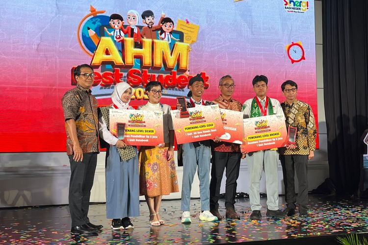 Kreativitas anak muda Indonesia kembali mencuri perhatian lewat ajang Astra Honda Motor Best Student (AHM Best Student) 2025. 