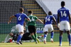 Babak I Leicester Vs Brighton - Neal Maupay Gagal Penalti, Skor Imbang 0-0
