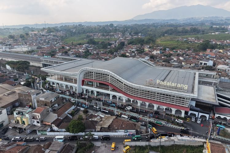 Akses Baru Stasiun Whoosh Padalarang-Kota Baru Parahyangan Akan Dibangun