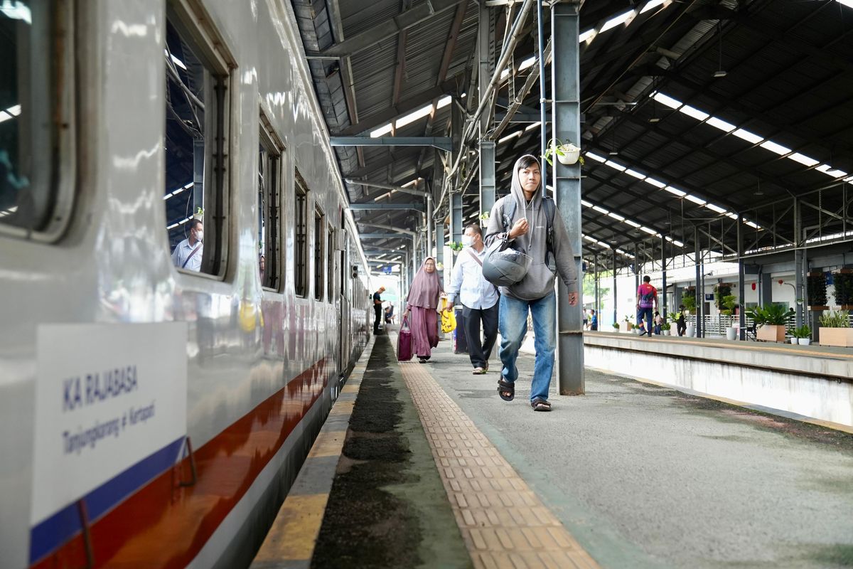 Daftar Kereta Api Tambahan Libur Nataru 2025-2026, Ini Jadwal dan Rutenya