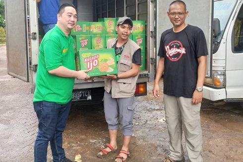 Nissin Kelapa Ijo Beri Bantuan Pangan untuk Korban Banjir Jakarta