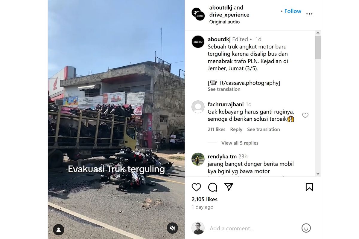 Video viral di media sosial yang memperlihatkan proses evakuasi truk terguling. 