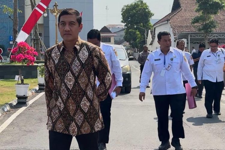 Plt Bupati Sukoharjo Eko Sapto Dipanggil KPK, Diperiksa Bersama 4 ASN di Mapolresta Solo