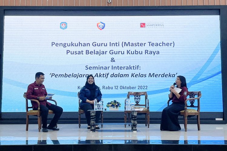 PSF berkolaborasi dengan Pemkab Kubu Raya melalui Dinas Pendidikan Kabupaten Kubu Raya mengukuhkan 30 Guru Inti atau Master Teacher dan Pengelola Pusat Belajar Guru Kubu Raya, Rabu (12/10/2022).