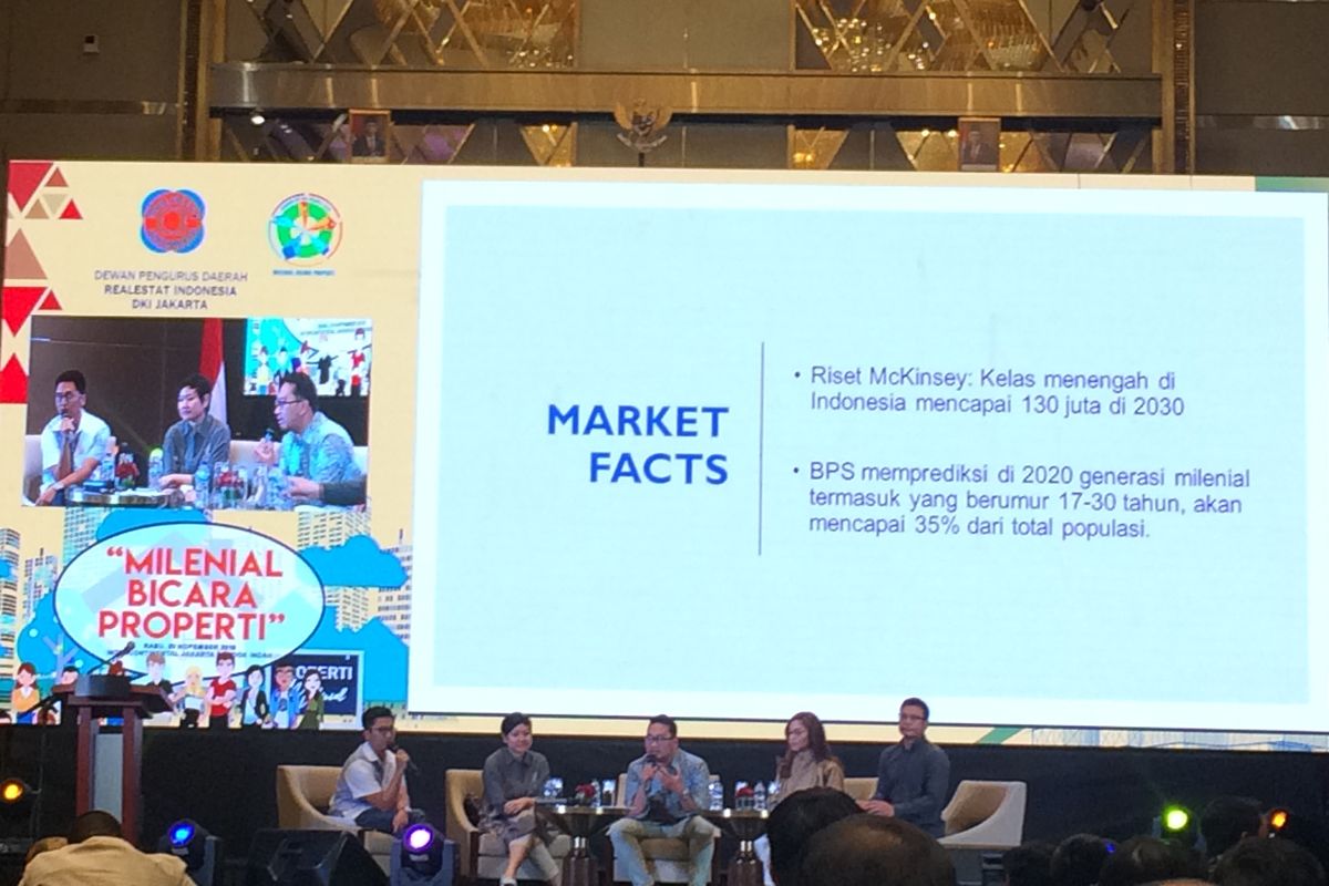 Margareta Astaman selaku penulis dan blogger, Toerangga dari Adhouse Clarion, Nikita Willy publik figur, dan Yuswohady penulis Millenials Kill Everything ketika mengisi diskusi panel di InterContinental Hotel, Pondok Indah, Jakarta Selatan, Rabu (20/11/2019).