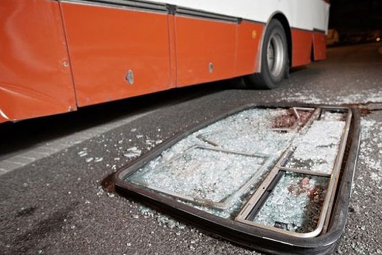 Ilustrasi kecelakaan bus. Kecelakaan di Tol Gempol-Pasuruan, Jawa Timur (Jatim), Sabtu (2/12/2023), antara bus pariwisata dan truk, menewaskan dua orang.