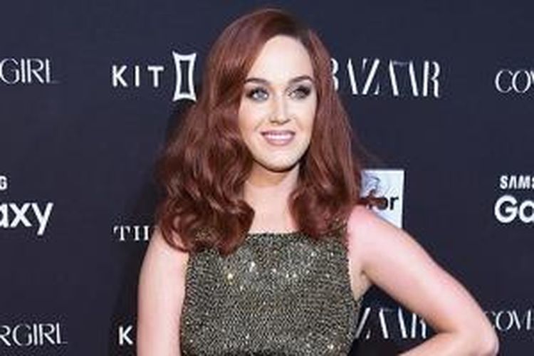 Katy Perry adalah seorang entertainer yang tahu betul caranya menarik perhatian lewat sebuah penampilan.