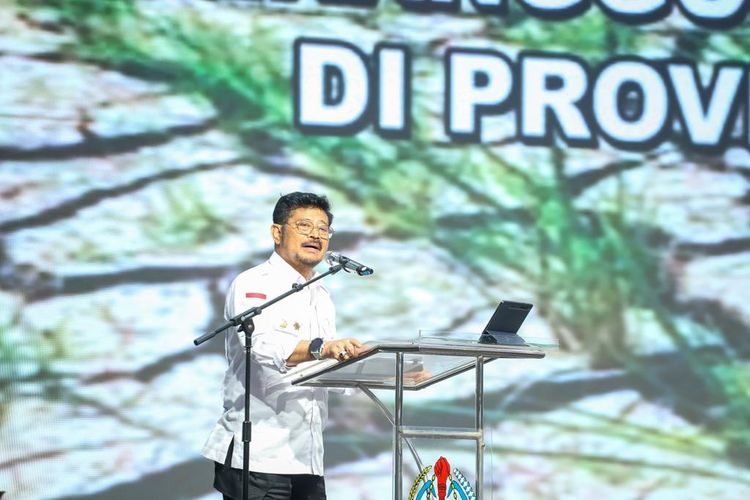 Menteri Pertanian (Mentan) Syahrul Yasin Limpo (SYL) pada acara Rapat Koordinasi (Rakoor) Antisipasi Dampak El-Nino di Sumut, Aula Raja Inal, Kantor Gubernur Sumut, Jumat (4/8/2023).
