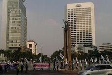 Demo di Bundaran HI, Buruh Sampaikan Instruksi Prabowo Tinggalkan KPU