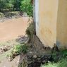 Tebing Terkikis Banjir, Puluhan Rumah Warga di Dompu Terancam Ambruk