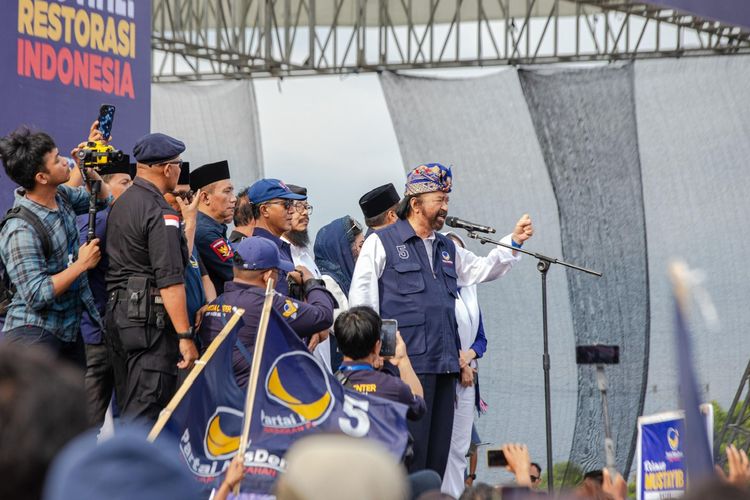 Ketua Umum Partai Nasdem Surya Paloh di Lombok, Nusa Tenggara Barat, Senin (22/1/2024). 