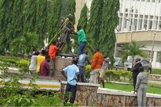 Patung Mahatma Gandhi di Universitas Ghana Akhirnya Disingkirkan