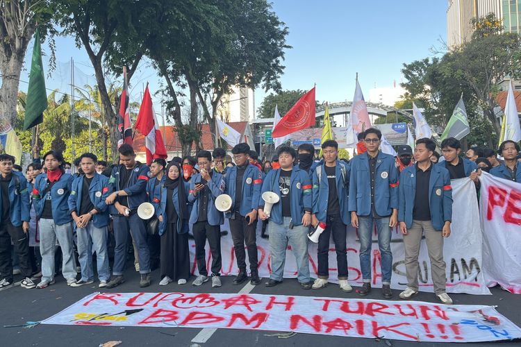 Demo Selesai, BEM Unair Soroti Banyaknya Kebijakan yang Tak Pro Rakyat