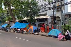 Melihat Tenda Pengungsi di Depan Kantor UNHCR yang Disebut Heru Budi Ganggu Estetika Kota