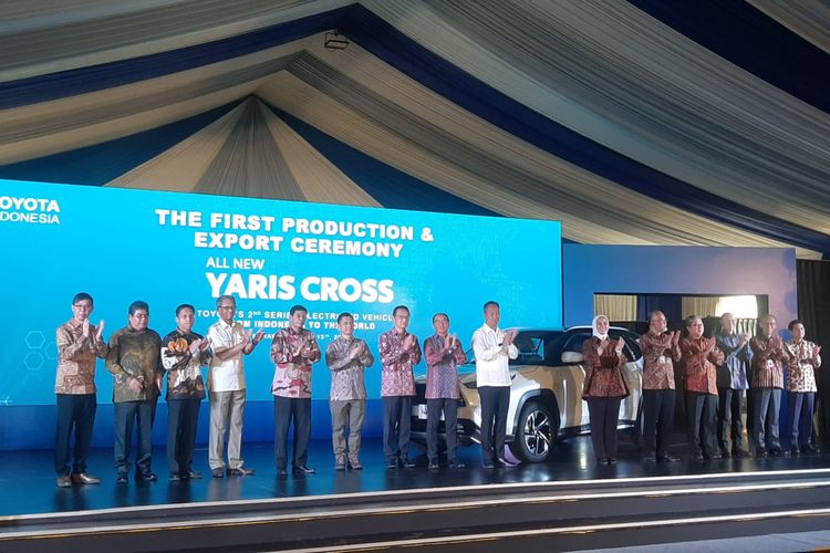 Toyota Yaris Cross Hybrid resmi diekspor