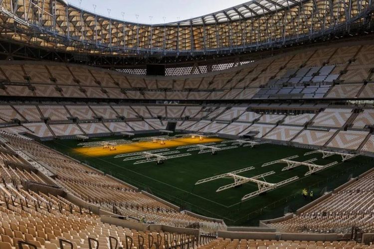 Penampakan bagian dalam Stadion Lusail