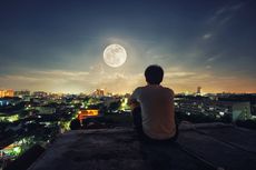 Meditasi Saat Bulan Purnama Bermanfaat untuk Kesehatan