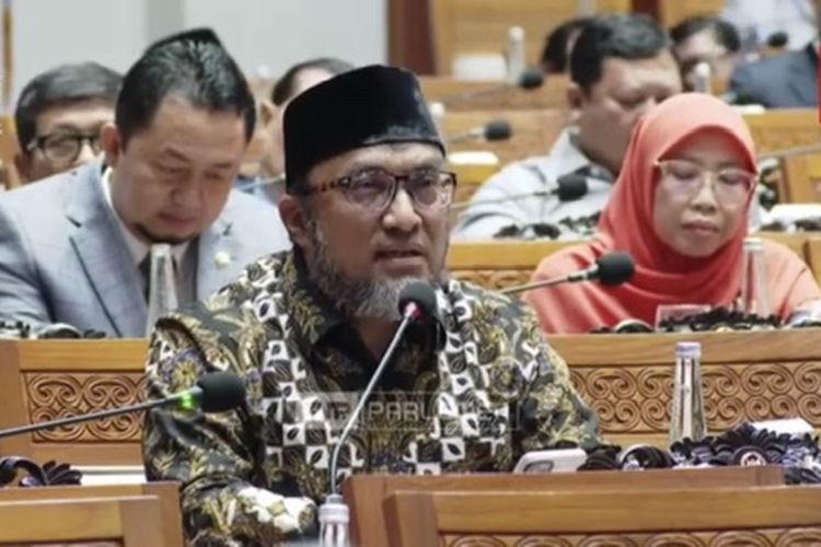 Anggota Komisi X DPR RI Fahmi Alaydrus dalam rapat paripurna DPR RI di Kompleks Parlemen, Senayan, Jakarta, Selasa (5/3/2024). 