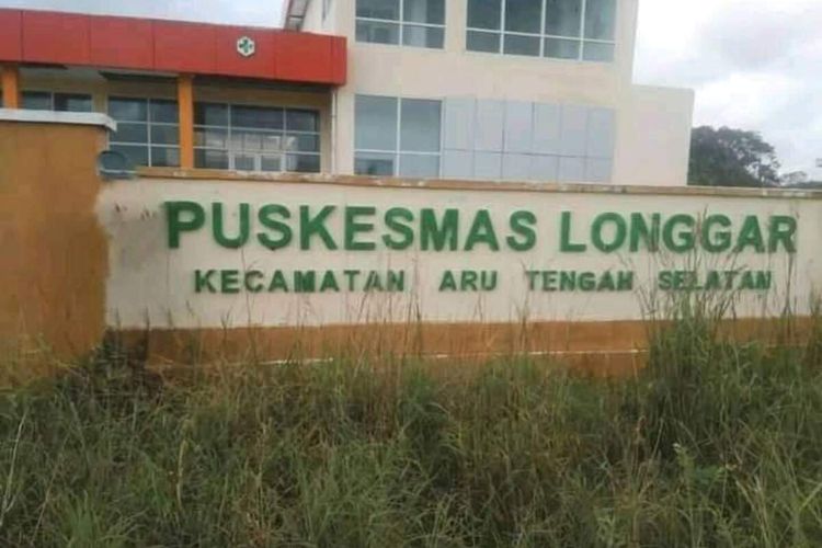 Puskesmas inap di Desa Longgar, Kecamatan Aru Selatan, Kabupaten Kepulauan Aru, Maluku mengalami kerusakan parah, Kamis (12/8/2021)