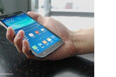 Resmi Meluncur, Ponsel Lengkung Samsung Dijual Rp 11 Juta