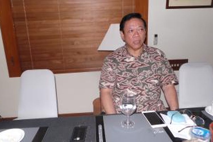 Ketua Presidium Partai Golongan Karya Agung Laksono di Nusa Dua, Bali, Senin (1/12/2014).