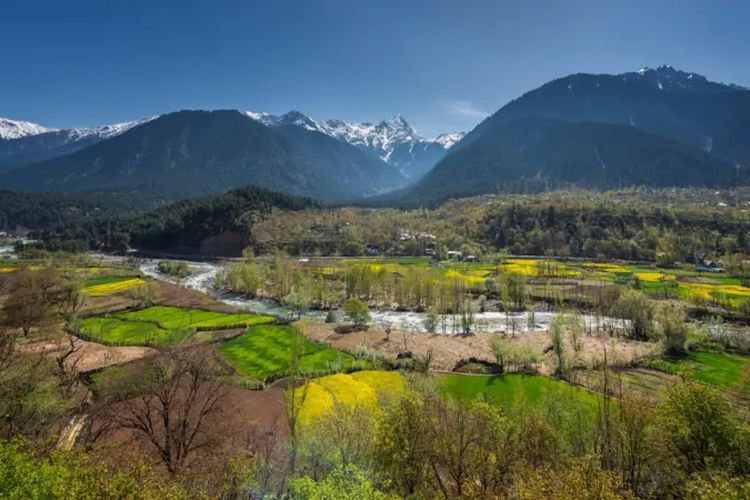 Kashmir, Titik Panas di Tengah Dinginnya Pegunungan Himalaya