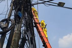 Kabel Semrawut, Pengendara Tersangkut, Proyek SJUT Harus Dikebut