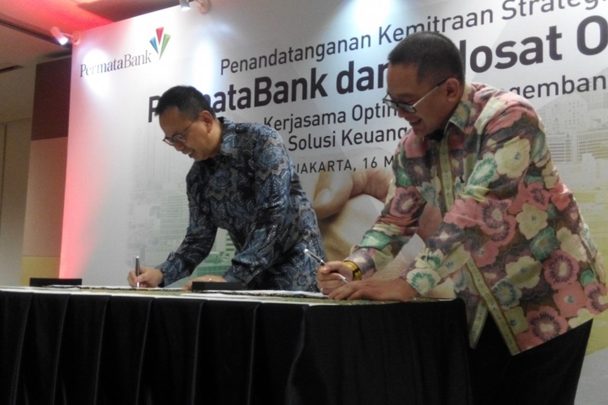 Penandatanganan kerja sama strategis antara Permata Bank dengan Indosat Ooredoo di Kantor Pusat Permata Bank, Kamis (16/3/2017).