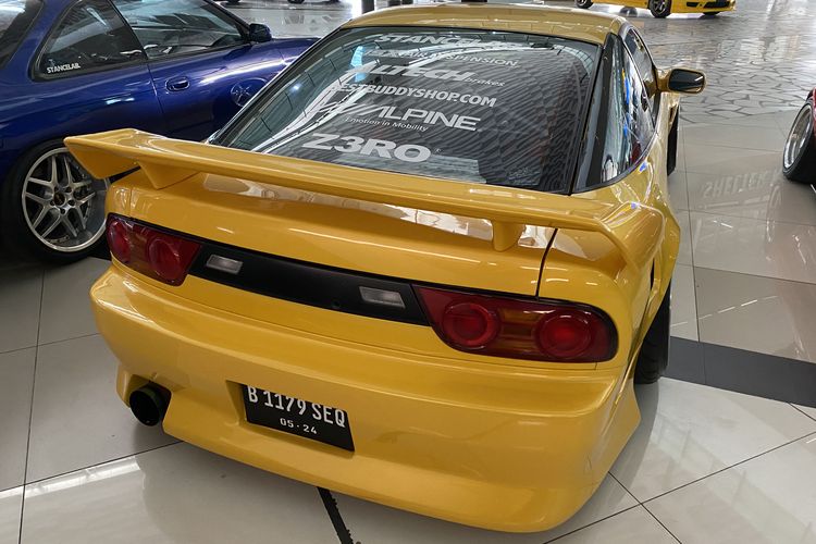 Modifikasi Nissan 180SX