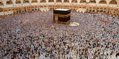 Doa Ketika Melihat Ka'bah Lengkap dengan Terjemahannya