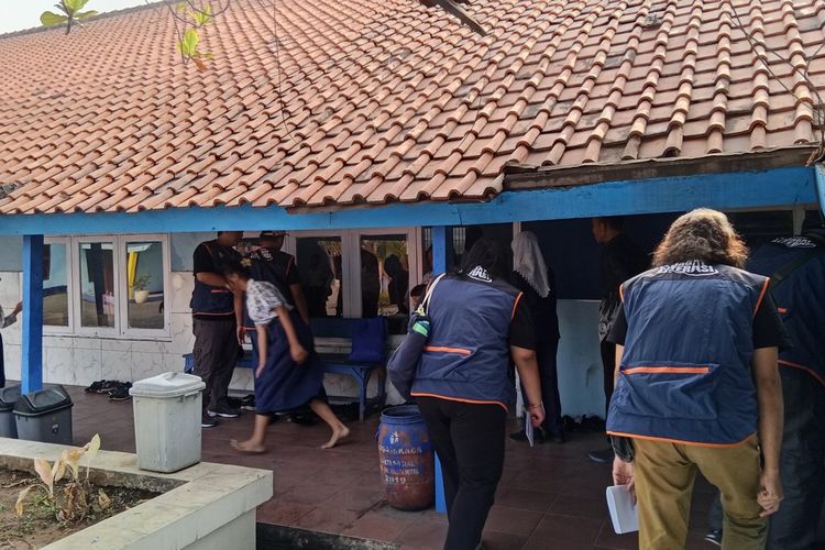 Melihat Kondisi SD Barunawati Semarang: Lantai Ambles Setengah Meter, hingga Tersisa 35 Siswa