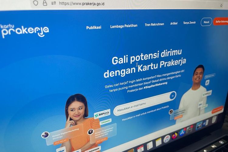 Tampilan website prakerja.go.id untuk melakukan pendaftaran Prakerja 2023 gelombang 48.