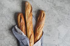 Pembuat Roti Perancis Pecahkan Rekor Dunia dengan Baguette Terpanjang