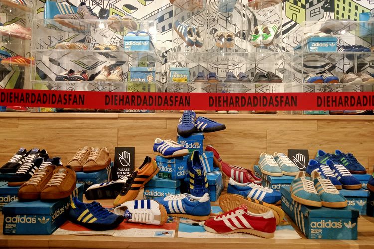 Untuk merayakan kampanye terbaru, Adidas Indonesia turut bekerja sama dengan komunitas pencinta Adidas lokal, Die Hard Adidas Fan.