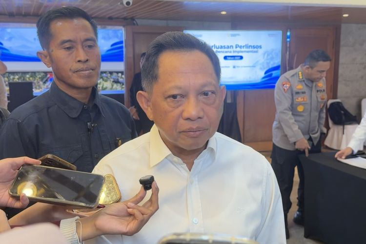 ASN Kemenekraf Meninggal Saat Latsarmil, Mendagri Tito Janji Evaluasi Pelatihan Komcad