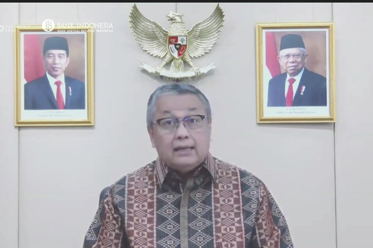 Gubernur Bank Indonesia (BI) Perry Warjiyo saat konferensi pers, Selasa (23/8/2022).