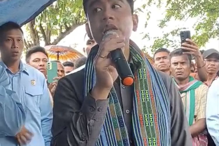 Kunjungi Rote Ndao, Wapres Gibran Soroti Potensi Rumput Laut dan Dorong Hilirisasi