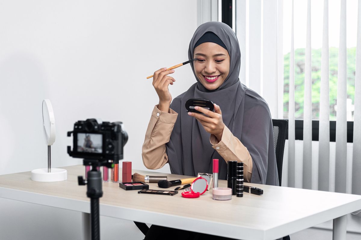 Survei TikTok Ramadhan Insight 2021 menyimpulkan, tema keagamaan menjadi konten favorit dengan persentase 78 persen. Begitu pula konten update keseharian sebanyak 60 persen dan fesyen sekitar 43 persen
