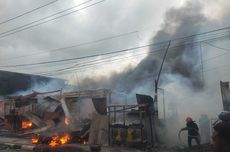 Ledakan Tabung Gas Picu Kebakaran di Ambon,  6 Bangunan Ludes, 1 Orang Terluka