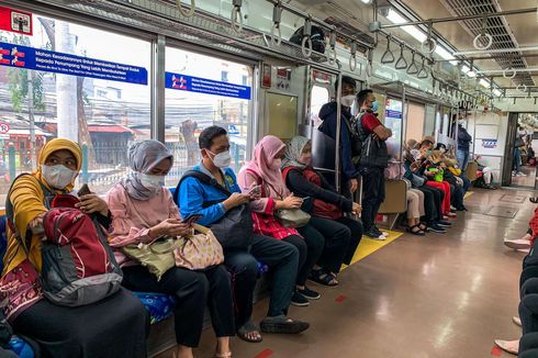 Kabar Gembira, Tarif KRL Tak Jadi Naik dalam Waktu Dekat