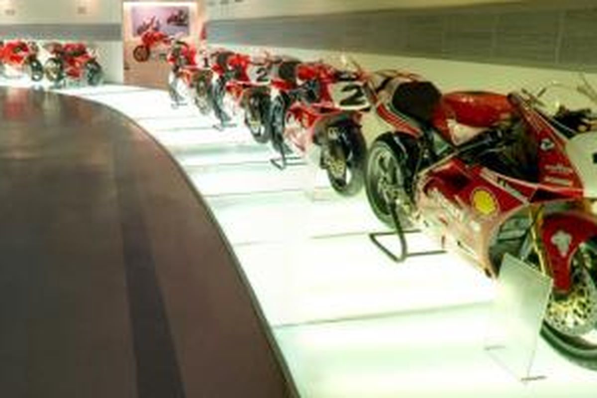 Salah satu sudut ruangan dari Ducati Museum di Bologna, Italia.